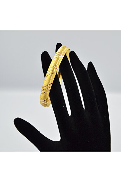 10 Gr 22 Ayar Verev Çizgili Nokta Desenli Bilezik