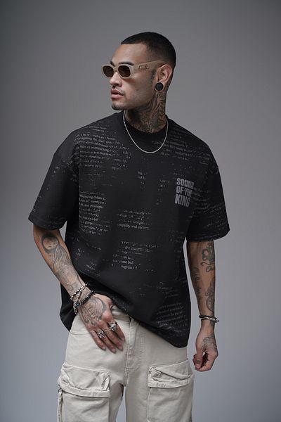 Butik TREND WE Μπλουζάκι με λαιμόκοψη με στάμπα διπλής όψης από ύφασμα Oversize Fit