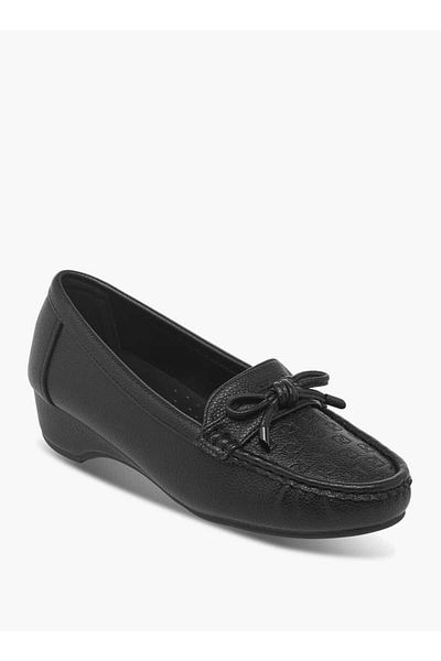 Paprika Paprika Embossed Monogram Slip-On Loafers