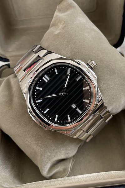 Leerybee Quartz Men's Wrist Watch with Calendar Nk-04