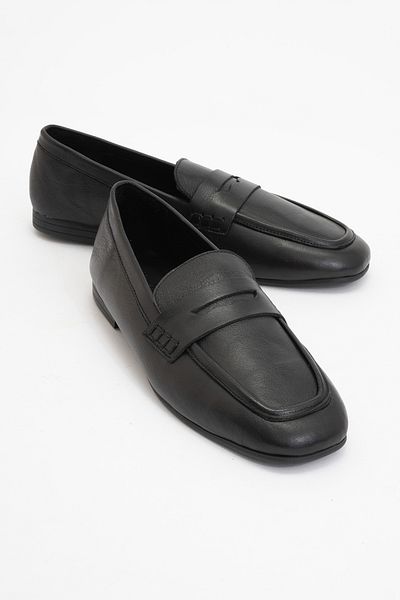 LuviShoes Дамски мокасини от естествена кожа с плоски пръсти в черно SKYE