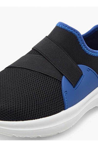 Dash Textured Slip-On Sneakers