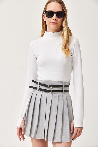 CALİENTE Stretchy Knitted Blouse with Finger Detail White