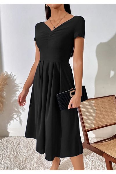 Little Visqon Women's Short Sleeve V-Neck Front Pleated Crepe Dress