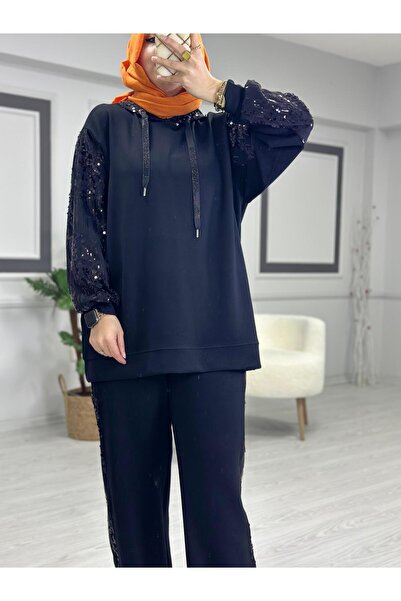 Butik Kardelen Camellia Sequin Suit