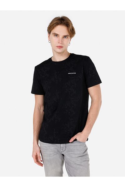 Colin's Men's Black T-Shirt - Sleeves