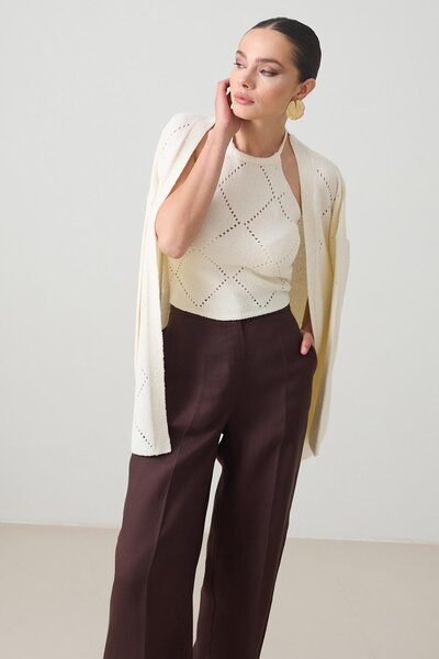 Setre Σετ πλεκτών με κρεμ μπλούζα και ζακέτα