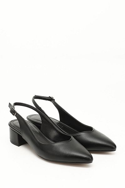 GÖNDERİ(R) Women/Girls Black Pointed Toe Slingback Shoes