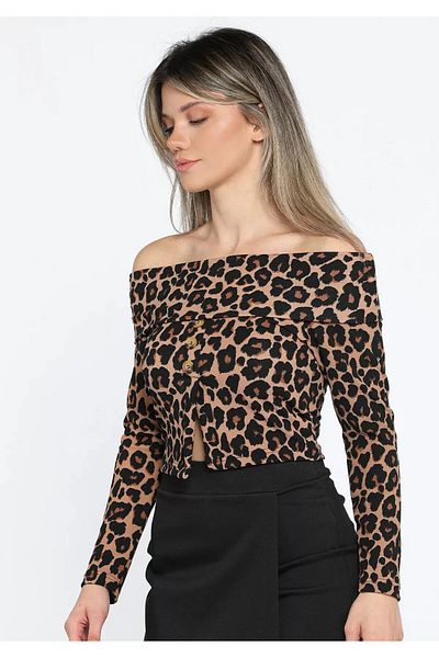 Lotus Women's Leoapar Pattern Madonna Collar Button Detailed Blouse
