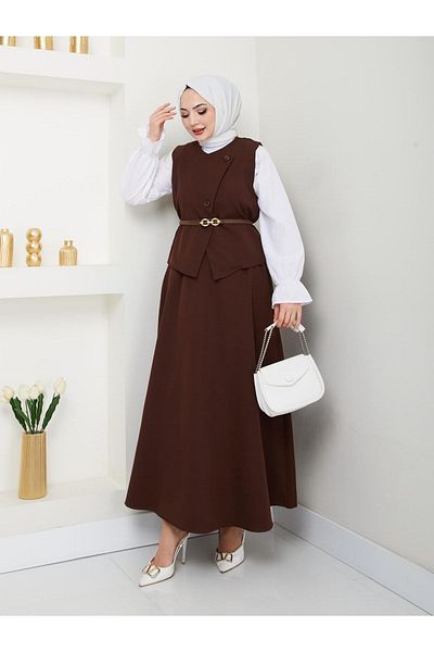 Moda Krash Cross Vest with Belt. Skirt Suit