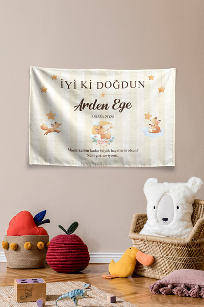 Vagonik Kişiye Özel Doğum Günü Tilki Temalı Happy Birthday Duvar Örtüsü Duvar...