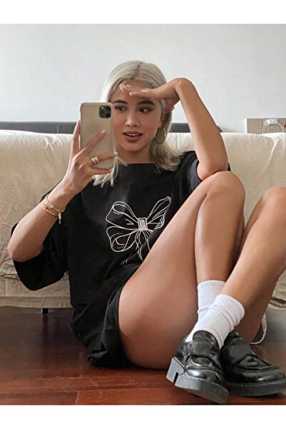 Moda Asmira تي شيرت كبير الحجم مطبوع من ايسكو - أسود