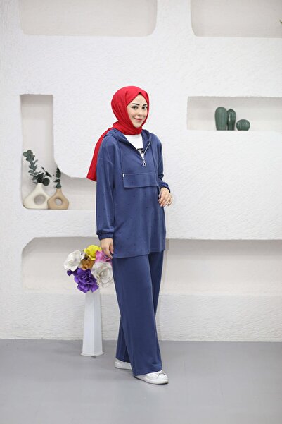 MERVE TESETTÜR Ομάδα