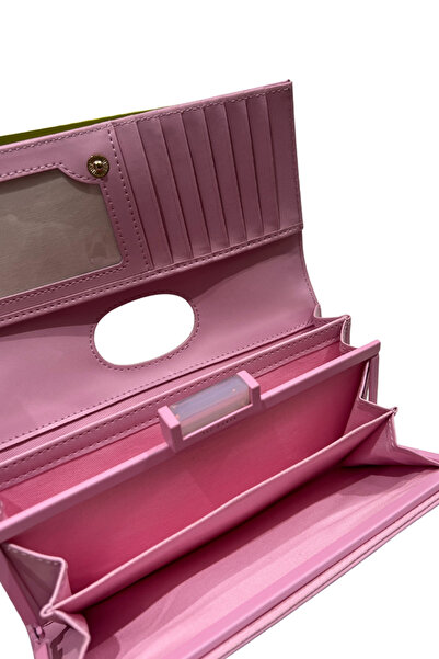 Ted Baker Wallet - Comfortable Fit and Stylish Design