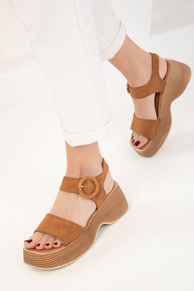 SOHO Dámské sandály Tan Suede 20328