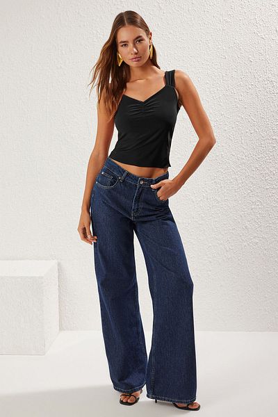 Trendyol Collection Χοντρό λουράκι μαζεμένο μαύρο πλεκτό μπλούζα - TWOSS25BZ00273