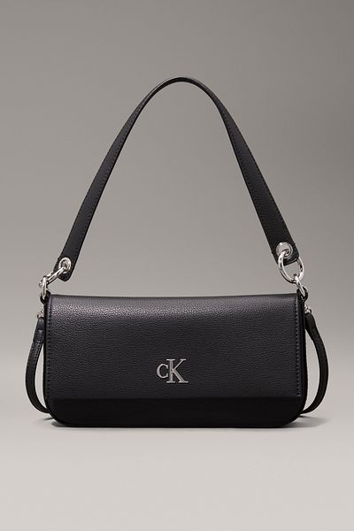 Calvin Klein حقيبة كتف مونوغرام الحد الأدنى