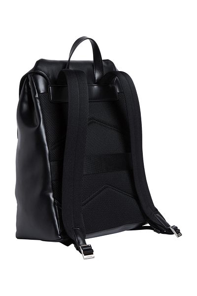 Calvin Klein CK Sleek Flap BP - Egyszerű és stílusos vágás