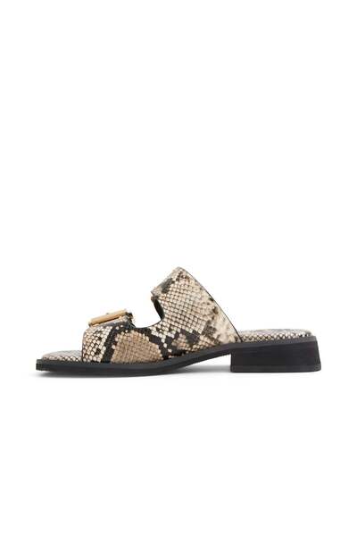 Call it Spring شبشب نسائي من AMARRA Ecru