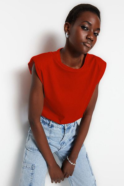 Trendyol Collection Red Crop Crew Neck 100% Cotton T-Shirt - Twoss21Ts0379