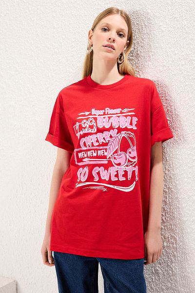 Trendyol Collection Red Oversize Printed Knitted T-Shirt - 100% Single Jersey Twoss24Ts00123