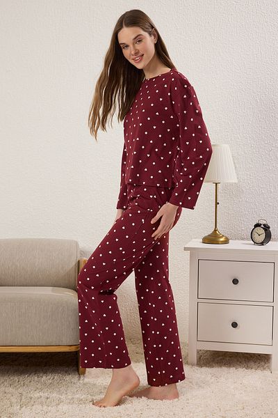 Trendyol Collection Set pijamale burgundy cu buline și inimă 100% bumbac - THMAW25PT00039