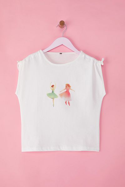TRENDYOLKIDS Pletené tričko Ecru s potiskem - Tkdss25Ts00059