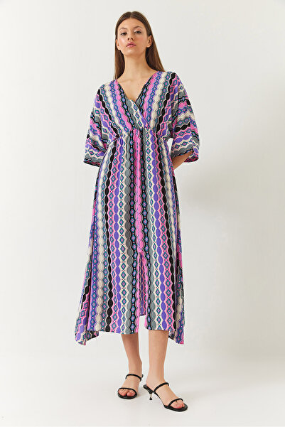 Bianco Lucci Γυναικείο φόρεμα με διπλό στήθος V λαιμόκοψη με λεπτομέρεια με σχισμή μπροστά 60261411