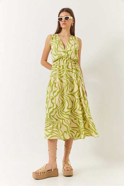 Bianco Lucci Γυναικείο φόρεμα με διπλό στήθος με λαιμόκοψη ελαστική μέση με σχοινί με στάμπα 60261428