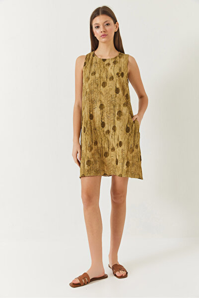 Bianco Lucci Γυναικείο φόρεμα με λεπτομέρεια τσέπης σε γραμμή Α 70306 60271062