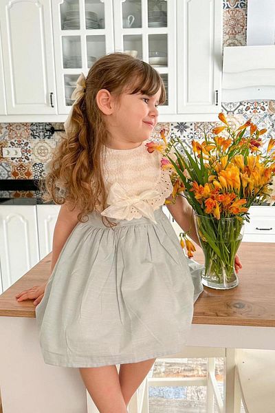 Le Mabelle Green Short Sleeve Girls Dress with Scallop Detail and Bow - Rosa