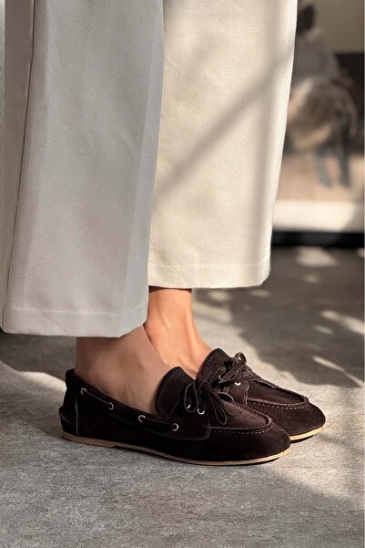 NİŞANTAŞI SHOES Martha Brown valódi velúr lapos talpú, fűzős női balerinák