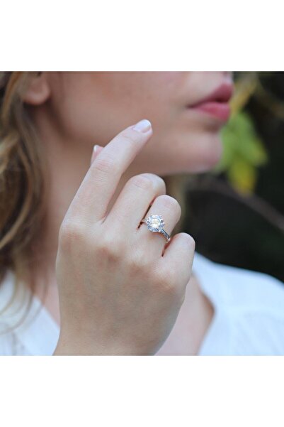 Necati Gün Tek Taş Modeli Gümüş Yüzük