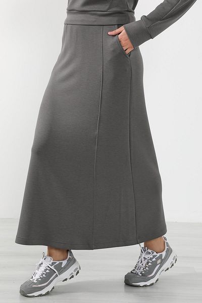 Aisha's Design Relaxed Fit - Elastic Waist and Pocket Skirt, Etk-06