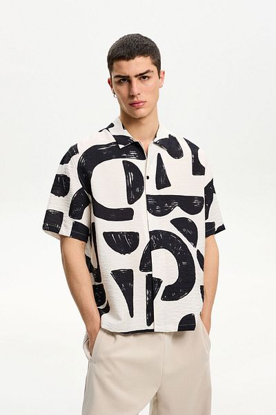 Bershka Printed short sleeve shirt