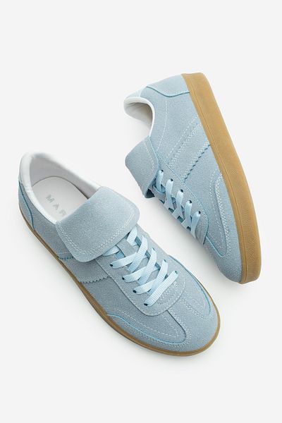 Marjin Vinas Retro-Sneaker aus blauem Wildleder – Damen-Sportschuhe mit Zungendetail