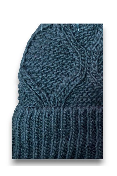 FORMO Women's Black Patterned Plush Pompom Winter Soft Beret