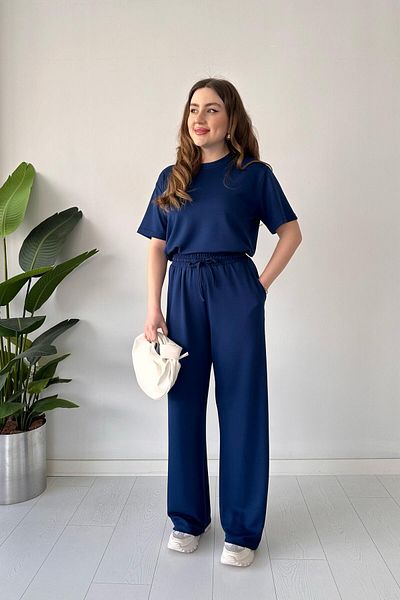 MaziButik Costum de bază cu mânecă scurtă bleumarin