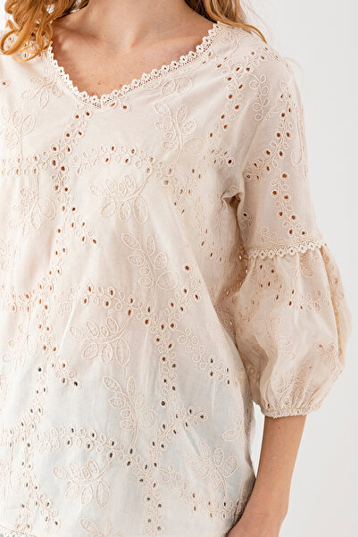 EtkiModa Women's Beige Balloon Sleeve Blouse with Embroidery Detail