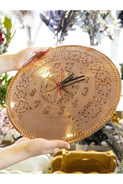 Bakır Concept ساعة نحاسية منقوشة ومطرزة بلون نحاسي