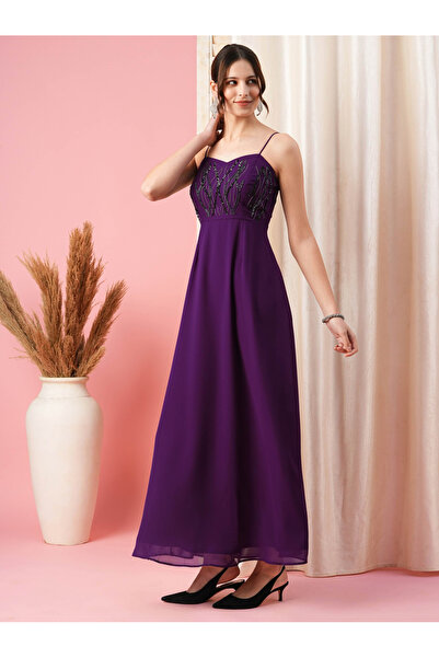 Mish By Styli Sweetheart Neckline Beaded Bodice Maxi Dress