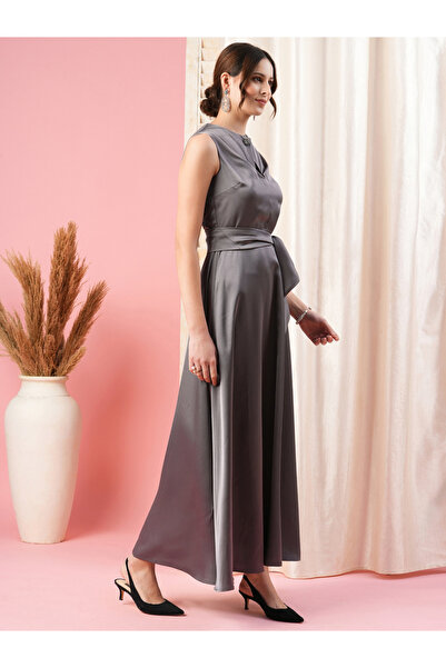 Mish By Styli Round Overlap Neck Maxi Dress with Cut-Out Detail