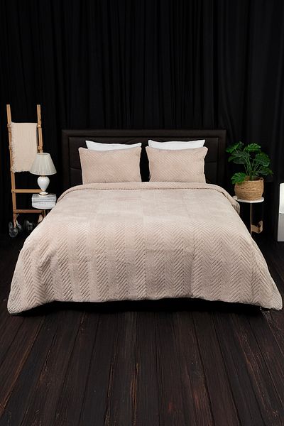 FAVORA Liena Wellsoft Double-Sided 4-Season Double Bedspread - Beige