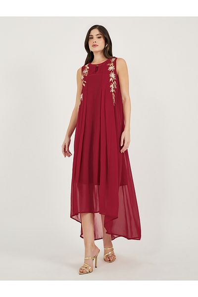 Styli Embroidered Sleeveless Shift Maxi Dress