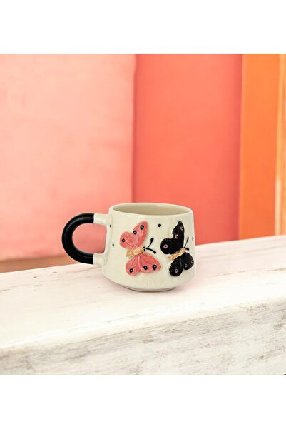 Tasarım Hikayeleri 3D Kabartmalı Kelebek Figürlü El Yapımı Hediyelik Kupa Bardak