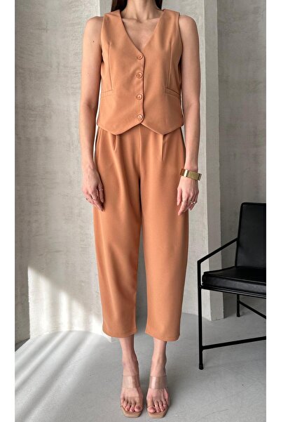 Paw Garage Γυναικείο κοστούμι παντελόνι Bianca σετ κοστούμι με γιλέκο , Γυναικείο κοστούμι παντελόνι 4 εποχών Scuba Crepe