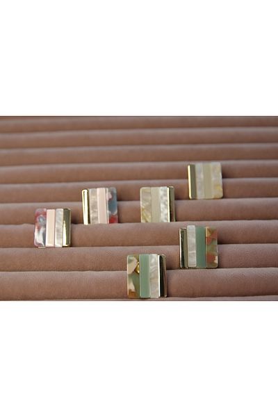 Vinas Atelier Pearlescent Colorful Square Steel Earrings