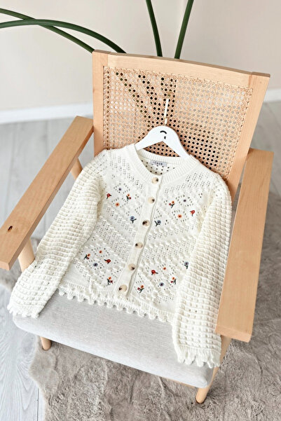 ASUDE TESETTÜR Kamelya Örgü Gri Hırka