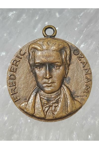 Edi Antik 3cm Complete Bronze Medal Rare. 2 Different People in 2 Different Faces. Rare Antique with Embossed
