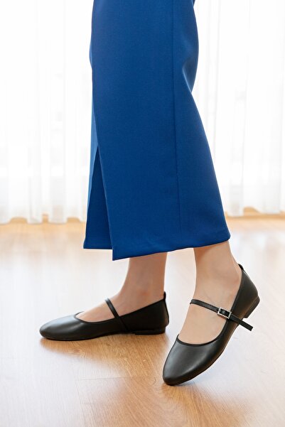 DİVOLYA Armi Black Stone Helmet (1 cm Heeled) Round Toe Ballerinas